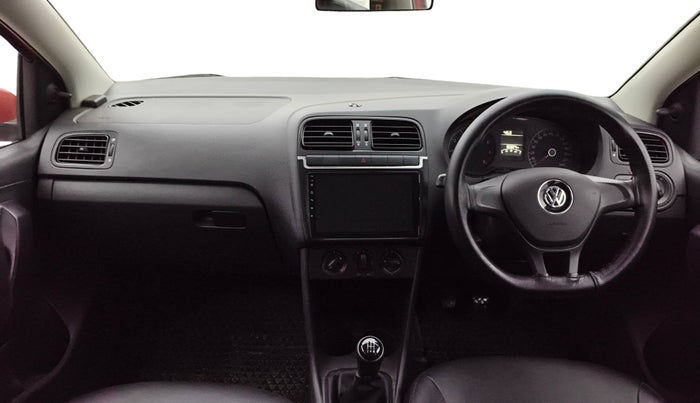 2021 Volkswagen Polo TRENDLINE 1.0L, Petrol, Manual, 60,815 km, Dashboard