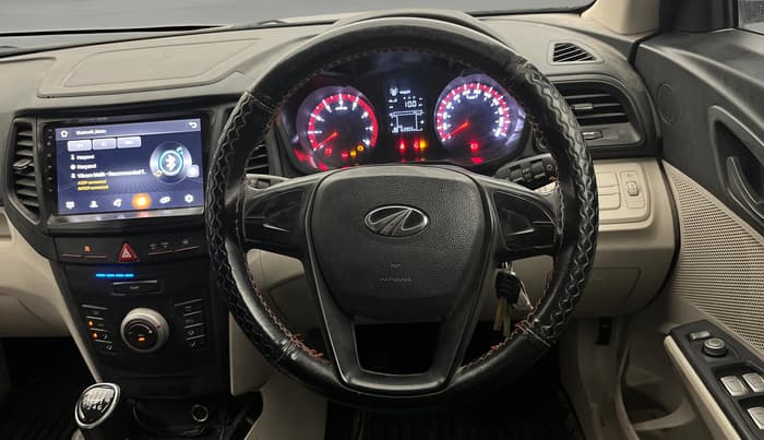 2021 Mahindra XUV300 W4 1.2 PETROL, Petrol, Manual, 63,929 km, Steering Wheel Close Up