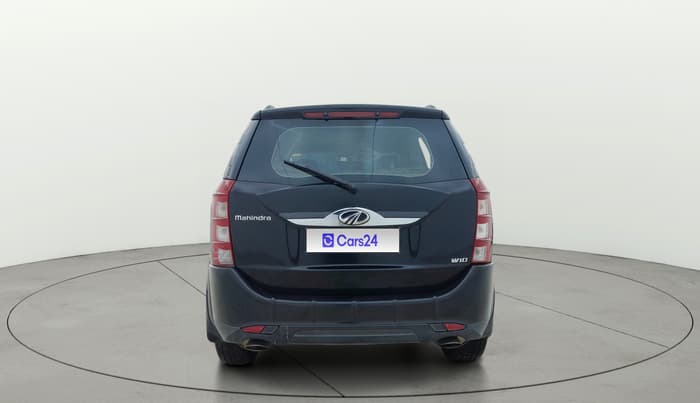 2015 Mahindra XUV500 W10, Diesel, Manual, 1,13,300 km, Back/Rear