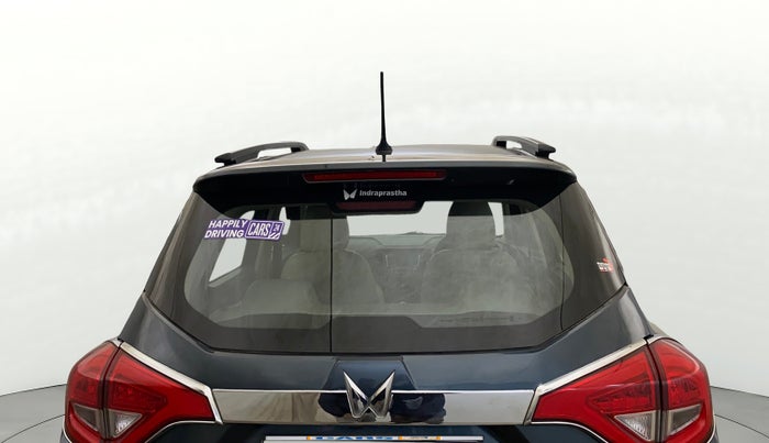 2023 Mahindra XUV300 W6 1.2 PETROL AMT, Petrol, Automatic, 22,980 km, Rear Windshield