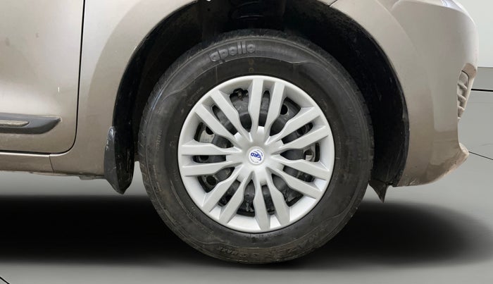 2020 Maruti Swift VXI, Petrol, Manual, 94,422 km, Right Front Wheel