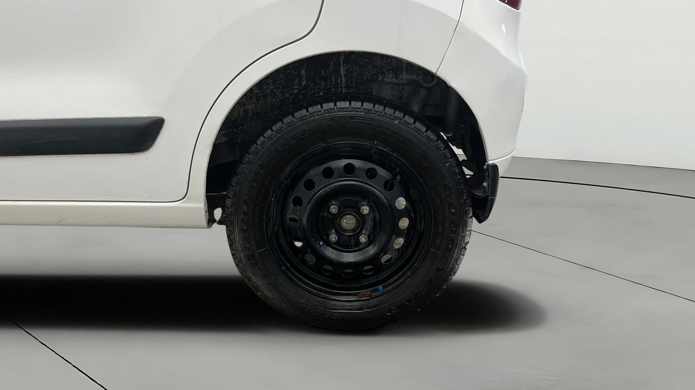 2014 Maruti Wagon R 1.0 VXI, Petrol, Manual, 92,229 km, Left Rear Wheel