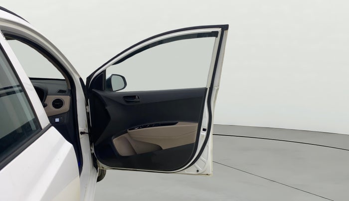 2019 Hyundai Grand i10 MAGNA 1.2 KAPPA VTVT CNG, CNG, Manual, 58,013 km, RHS Front Door