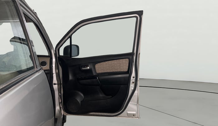 2017 Maruti Wagon R 1.0 VXI, Petrol, Manual, 97,744 km, RHS Front Door