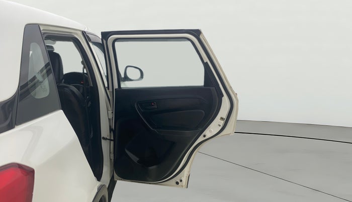 2020 Maruti Vitara Brezza LXI, Petrol, Manual, 41,402 km, RHS Rear Door