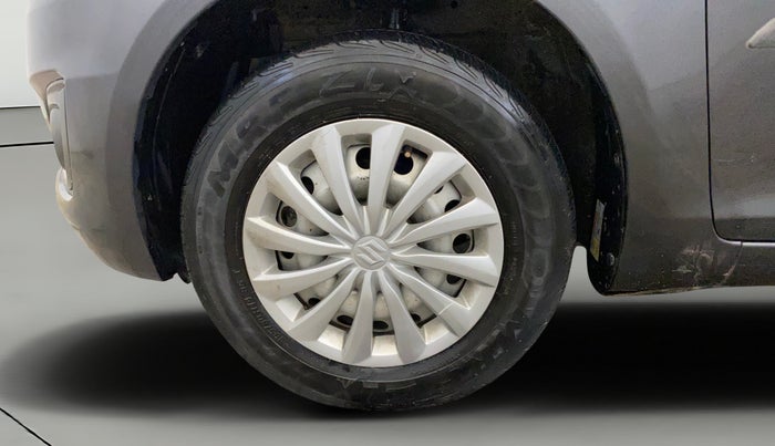 2015 Maruti Swift LXI (O), Petrol, Manual, 69,788 km, Left Front Wheel