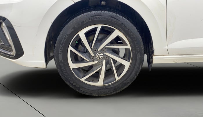 2023 Volkswagen VIRTUS TOPLINE TSI 1.0 MT, Petrol, Manual, 45,319 km, Left Front Wheel