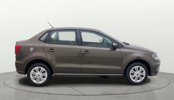 2016 Volkswagen Ameo TRENDLINE 1.2L, Petrol, Manual, 58,326 km, Right Side View
