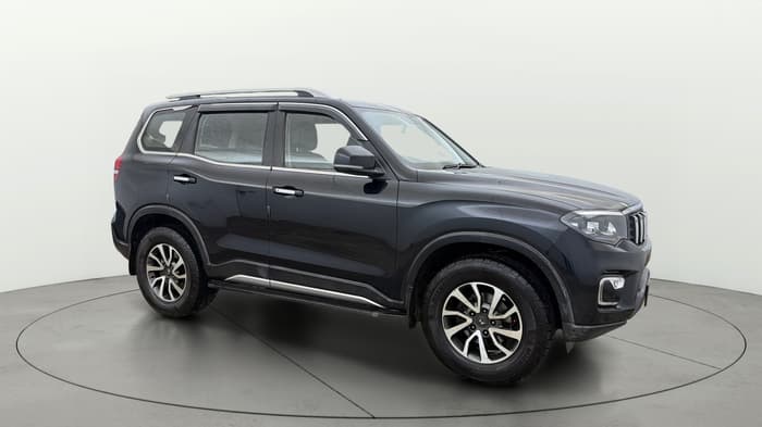 2023 Mahindra SCORPIO-N Z8 L DIESEL AT 2WD 7 STR, Diesel, Automatic, 1,00,290 km, Right Front Diagonal