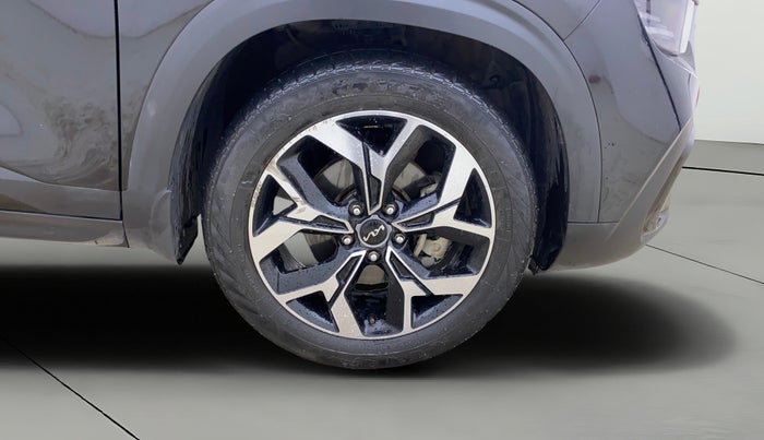 2024 KIA SELTOS  GTX PLUS 1.5 DIESEL AT, Diesel, Automatic, 44,058 km, Right Front Wheel