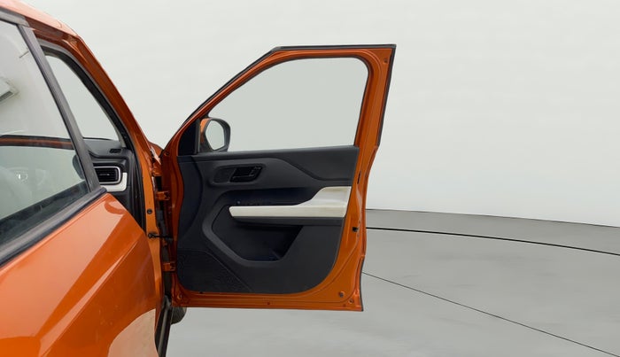 2023 Tata PUNCH ACCOMPLISHED MT CNG, CNG, Manual, 56,439 km, RHS Front Door