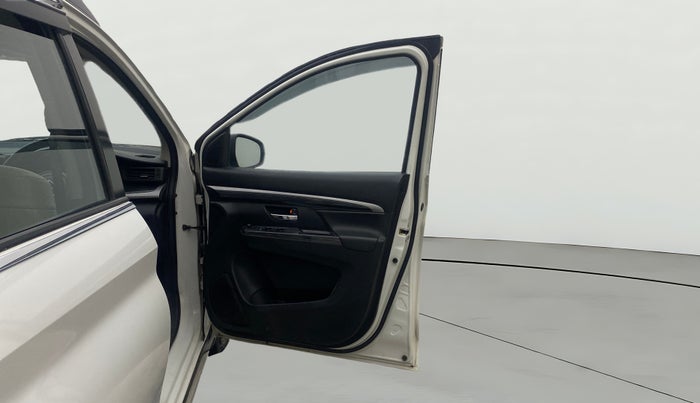 2020 Maruti XL6 ZETA MT, Petrol, Manual, 40,369 km, RHS Front Door