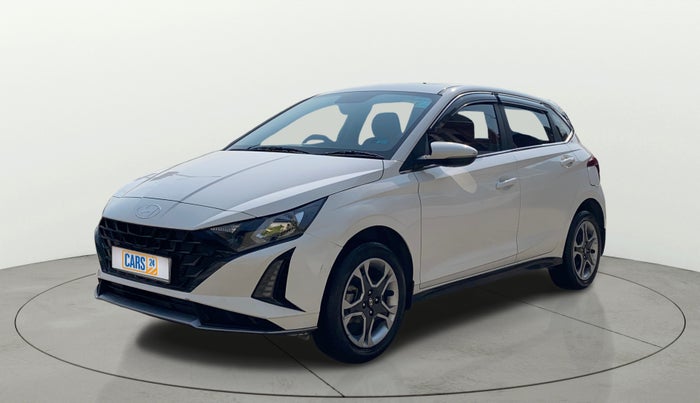 2024 Hyundai NEW I20 Sportz (O) 1.2, Petrol, Manual, 11,965 km, Left Front Diagonal