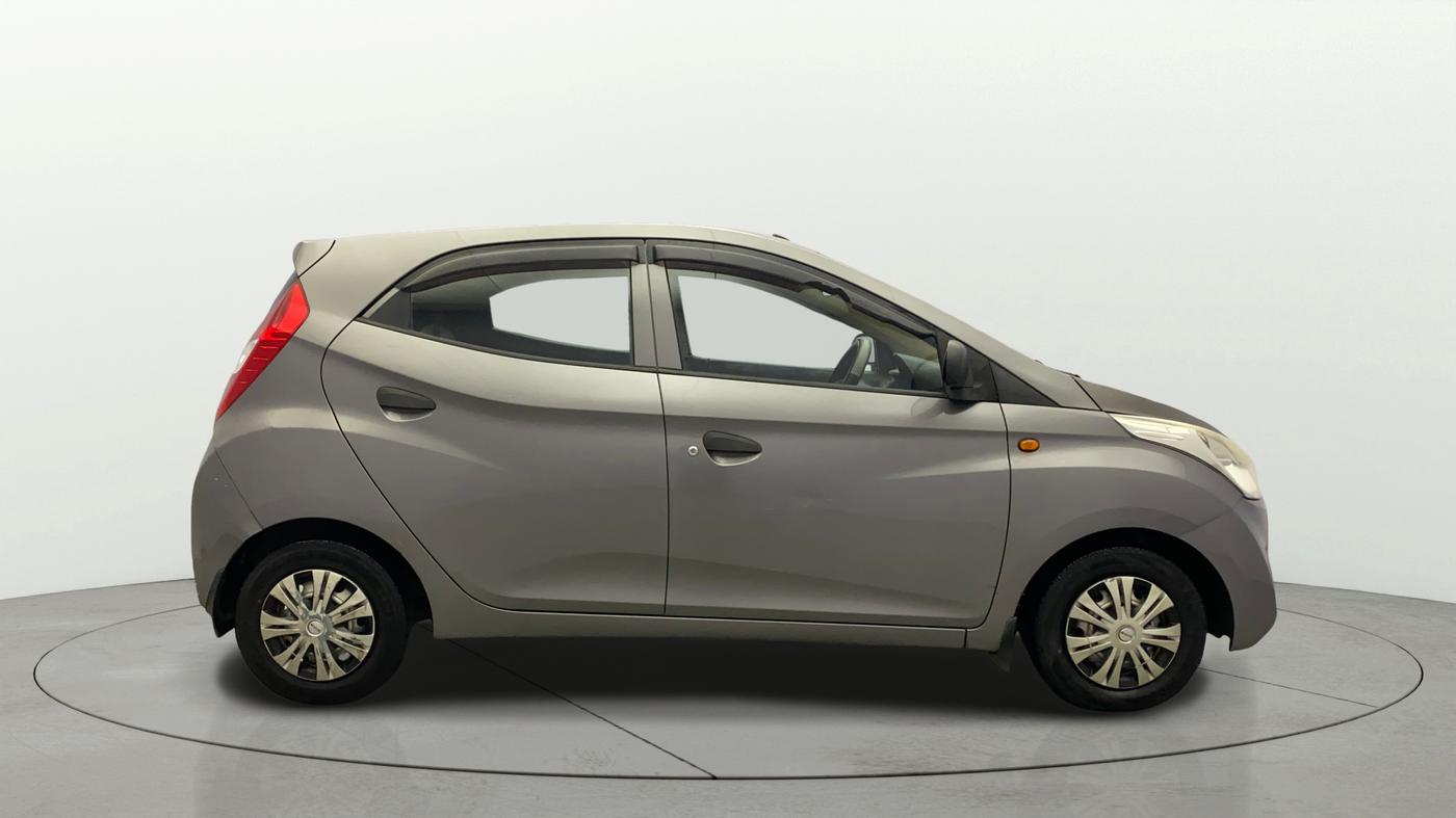 2013 Hyundai Eon ERA +, Petrol, Manual, 79,375 km, Right Side View