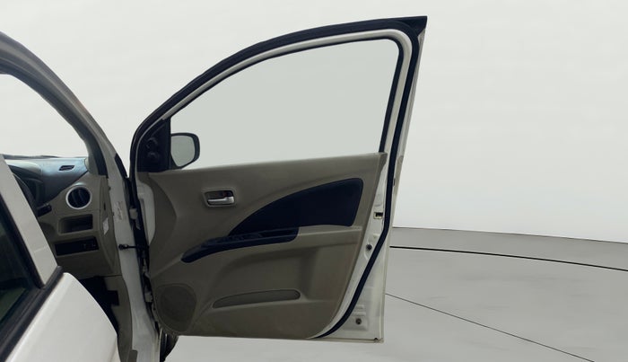 2016 Maruti Celerio VXI AMT, Petrol, Automatic, 56,198 km, RHS Front Door