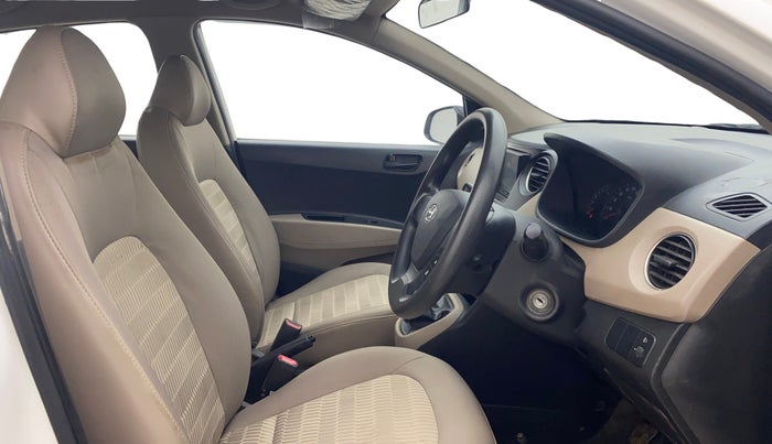 2017 Hyundai Xcent E, Petrol, Manual, 57,461 km, Right Side Front Door Cabin