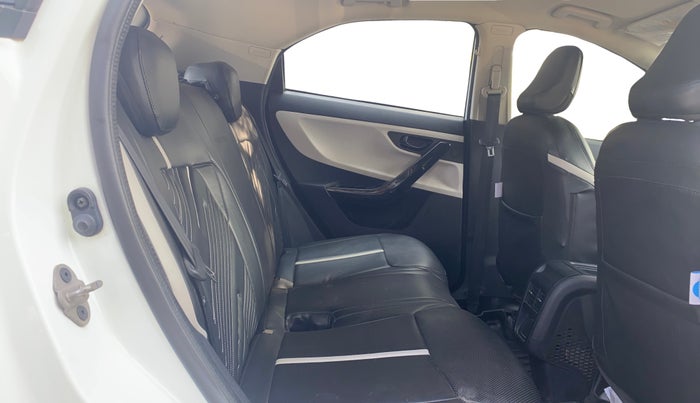 2024 Tata NEXON Pure 1.5 Revotorq 6AMT, Diesel, Automatic, 57,136 km, Right Side Rear Door Cabin