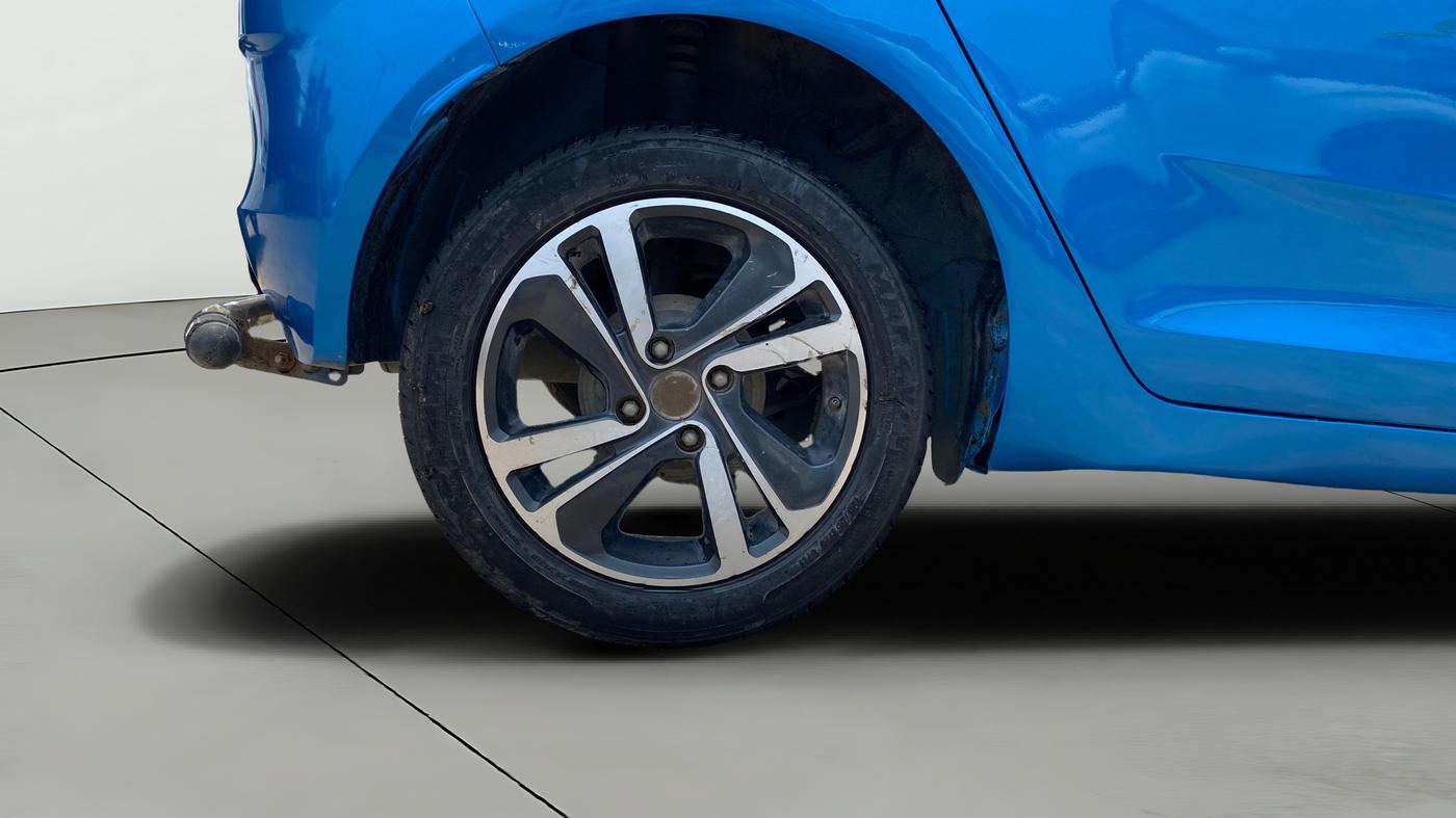 2021 Tata ALTROZ XZ PLUS I-TURBO PETROL, Petrol, Manual, 53,853 km, Right Rear Wheel