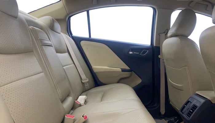 2018 Honda City 1.5L I-VTE V CVT, Petrol, Automatic, 38,846 km, Right Side Rear Door Cabin