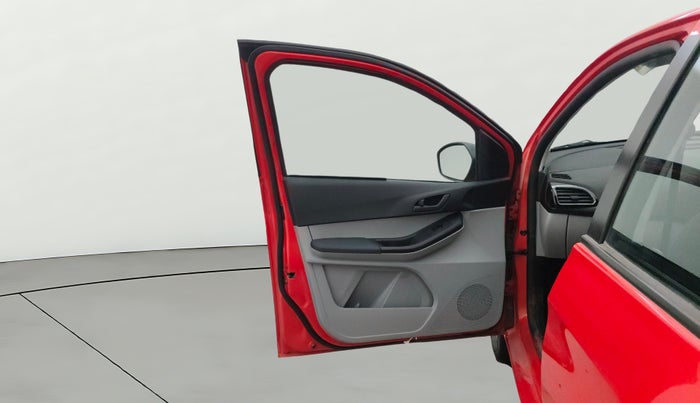 2024 Tata Tiago XTA PETROL, Petrol, Automatic, 35,199 km, LHS Front Door