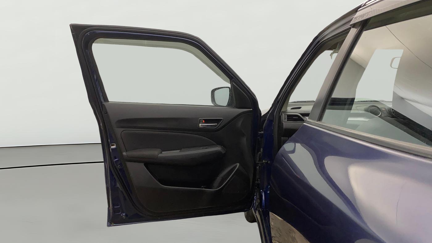 2023 Maruti Swift VXI, Petrol, Manual, 20,049 km, LHS Front Door