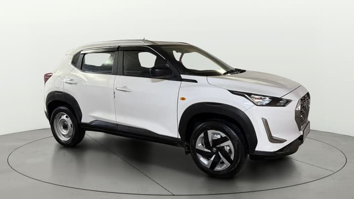 2023 Nissan MAGNITE XE, Petrol, Manual, 10,562 km, Right Front Diagonal