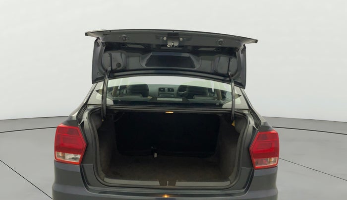 2016 Volkswagen Ameo COMFORTLINE 1.2L, Petrol, Manual, 47,745 km, Boot Door Open