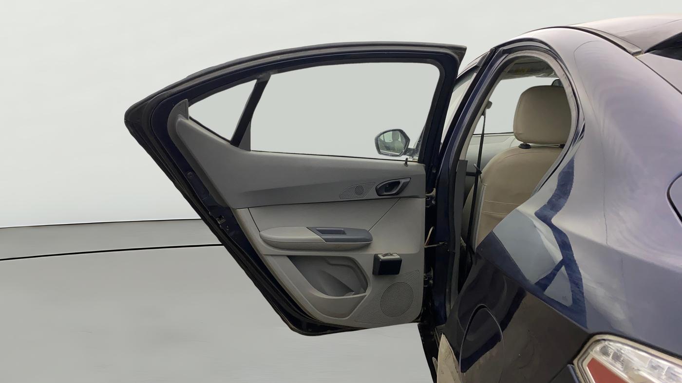 2021 Tata TIGOR XE PETROL, CNG, Manual, 99,468 km, LHS Rear Door