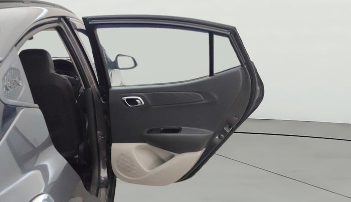 2021 Hyundai GRAND I10 NIOS SPORTZ AMT 1.2 KAPPA VTVT, CNG, Automatic, 28,546 km, RHS Rear Door