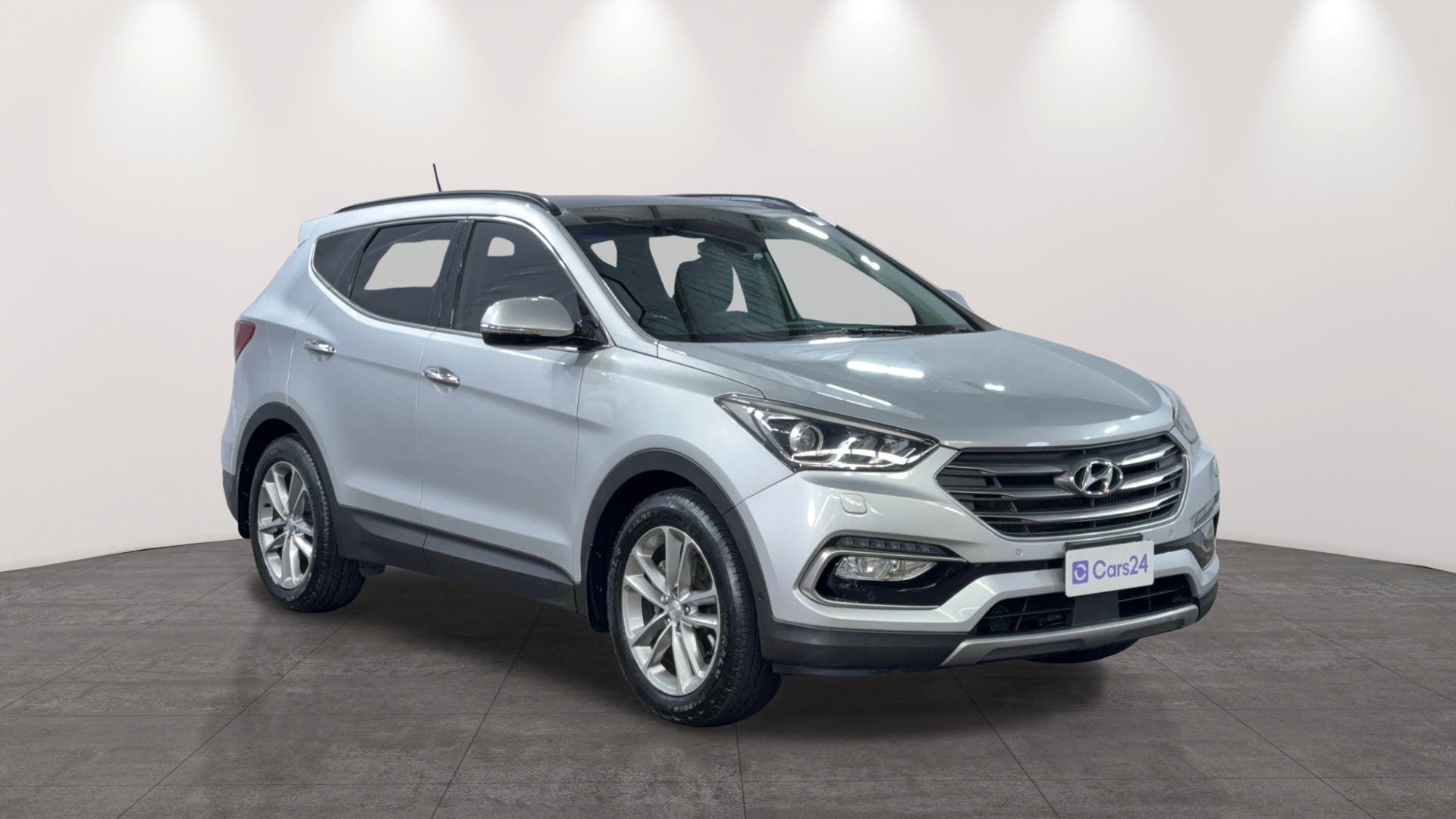 Hyundai Santa Fe image