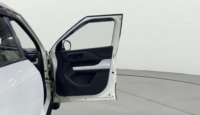 2023 Tata PUNCH PURE MT, Petrol, Manual, 45,900 km, RHS Front Door