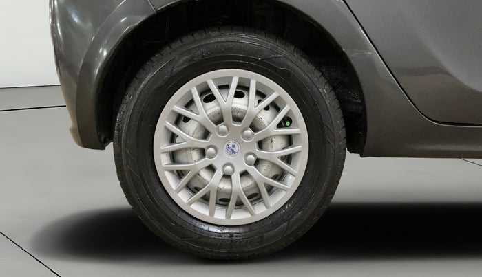 2020 Tata Tiago XT PETROL, Petrol, Manual, 95,865 km, Right Rear Wheel