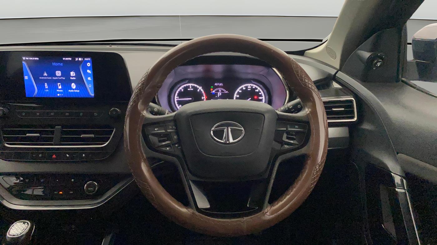 2021 Tata Harrier XTA PLUS 2.0L KRYOTEC DARK EDITION, Diesel, Automatic, 1,20,339 km, Steering Wheel Close Up
