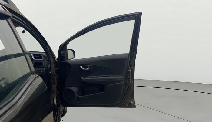 2018 Honda BR-V 1.5L I- DTEC V, Diesel, Manual, 61,710 km, RHS Front Door