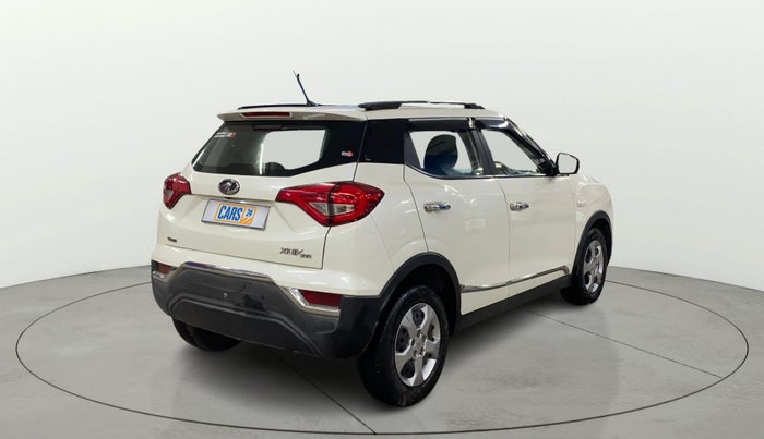 2022 Mahindra XUV300 W6 1.5 DIESEL AMT, Diesel, Automatic, 24,304 km, Right Back Diagonal