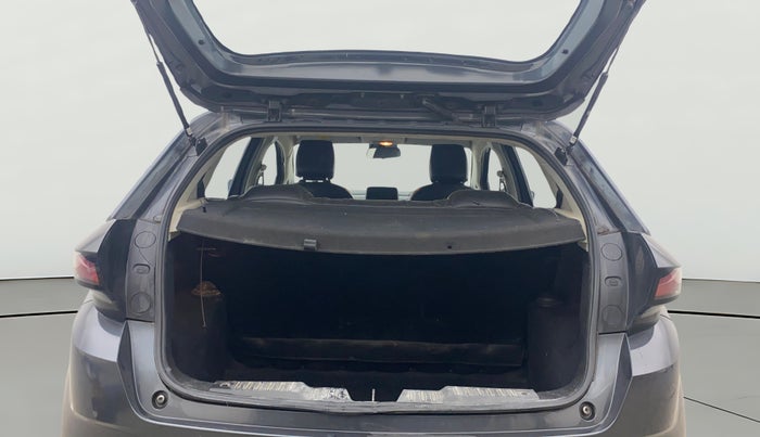 2021 Tata ALTROZ XT PETROL, Petrol, Manual, 74,084 km, Boot Open Zoomed View