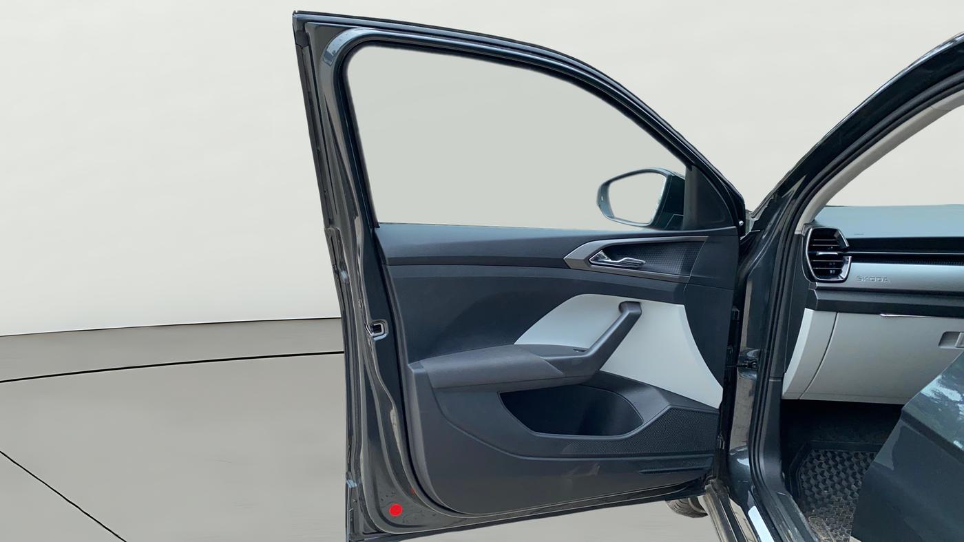 2025 Skoda KUSHAQ AMBITION 1.0L TSI MT, Petrol, Manual, 1,421 km, LHS Front Door