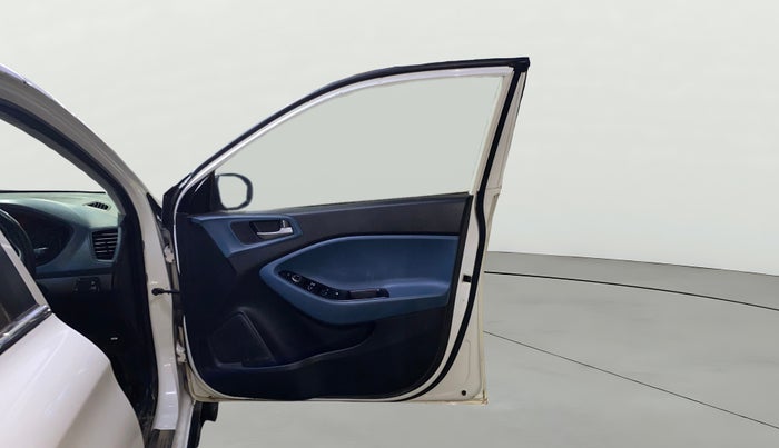 2016 Hyundai i20 Active 1.2 S, Petrol, Manual, 1,13,687 km, RHS Front Door