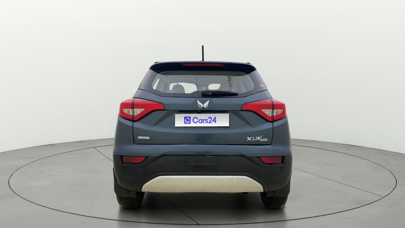 2023 Mahindra XUV300 W8 (O) 1.5 DIESEL AMT, Diesel, Automatic, 45,135 km, Back/Rear
