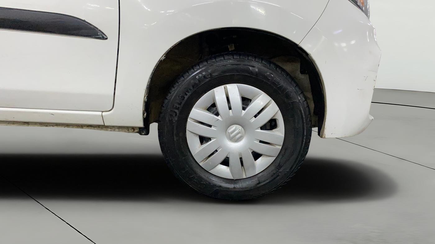 2021 Maruti Alto VXI, Petrol, Manual, 8,685 km, Right Front Wheel