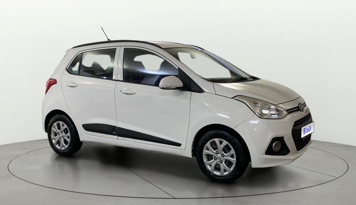 2015 Hyundai Grand i10 SPORTZ 1.2 KAPPA VTVT, Petrol, Manual, 50,149 km, Right Front Diagonal
