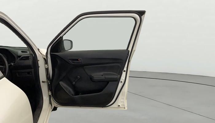 2019 Maruti Swift LXI, Petrol, Manual, 79,699 km, RHS Front Door