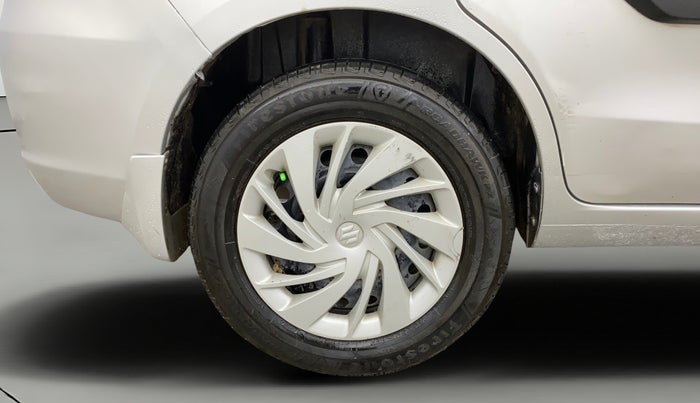 2014 Maruti Ertiga VXI, Petrol, Manual, 69,572 km, Right Rear Wheel