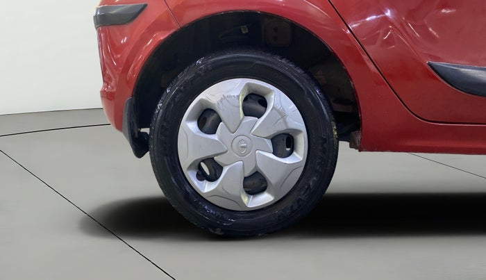 2019 Tata Tiago XT PETROL, Petrol, Manual, 8,689 km, Right Rear Wheel