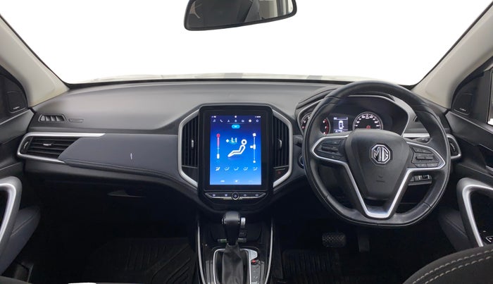 2023 MG HECTOR SMART EX 1.5 PETROL TURBO CVT PETROL, Petrol, Automatic, 25,752 km, Dashboard