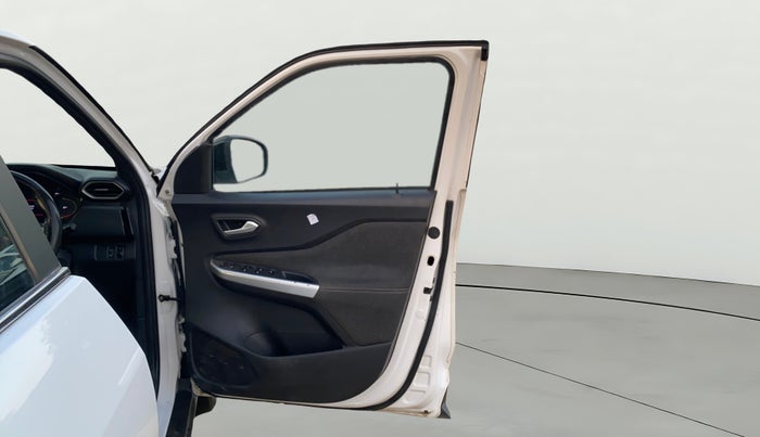 2021 Nissan MAGNITE XV PREMIUM, Petrol, Manual, 81,633 km, RHS Front Door