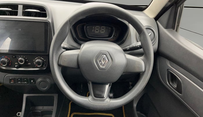 2016 Renault Kwid RXT 1.0, Petrol, Manual, 48,108 km, Steering Wheel Close Up