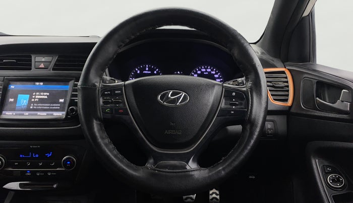 2016 Hyundai i20 Active 1.4 SX, Diesel, Manual, 65,470 km, Steering Wheel Close Up