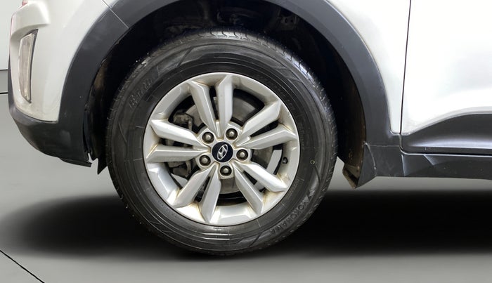 2017 Hyundai Creta SX PLUS 1.6 PETROL, Petrol, Manual, 96,417 km, Left Front Wheel