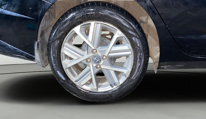 2024 Hyundai Verna SX (O) 1.5 MPI MT, Petrol, Manual, 9,359 km, Right Rear Wheel